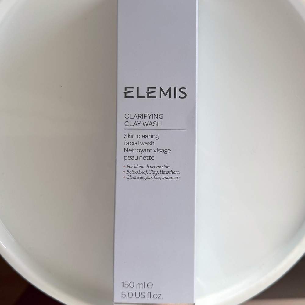 Elemis Clarifying Clay Wash 150mls - Picture 8 of 11